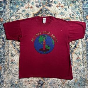 Vintage Go Light Your World Earth Candle T-shirt Size XL
